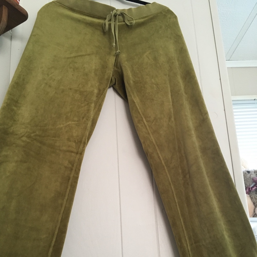 *SOLD* Y2K Juicy Couture velour pants